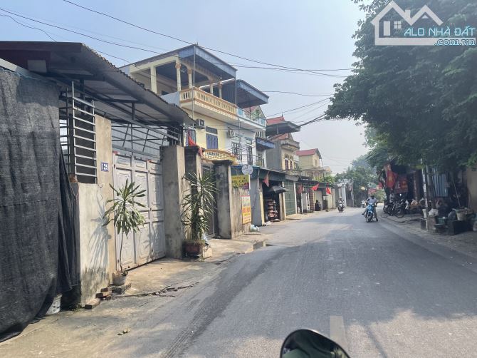 Chị chủ nhờ bán mảnh đất tổ 2 thị trấn Quang minh - 1