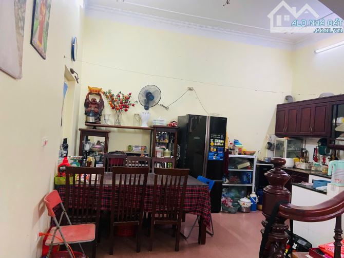 Bán nhà MP Cầu Đơ 3, Hà Cầu. Ô tô đỗ, kinh doanh. 63m2, 4t, mt 5.3m. Giá chào 19.5 tỷ - 1