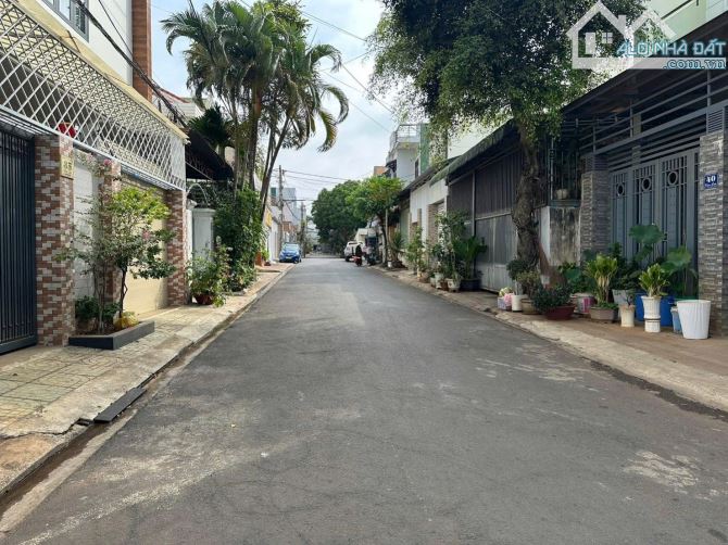 BÁN ĐẤT DIỆN TÍCH RỘNG MẶT TIỀN ĐƯỜNG VĂN CAO - KHU TRUNG CAO BMT. GIÁ: 6,8 TỶ - 1
