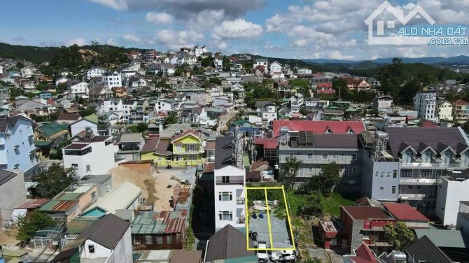 BÁN 2 LÔ ĐẤT SỔ RIÊNG, FULL XÂY DỰNG – NGÔ THÌ NHẬM, P.4, TP. ĐÀ LẠT 🌟 Diện tích: 137m² & - 1