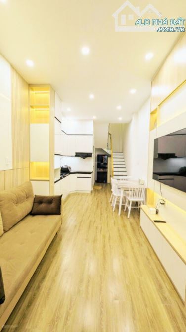 🏠 BÁN NHÀ NGUYỄN DUY DƯƠNG, P.4, Q.10 - DÒNG TIỀN HẤP DẪN - 7X TỶ. - 1