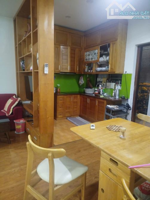 Bán căn chung cư ở luôn KĐT Mễ Trì Hạ, Nam Từ Liêm. Dt 68m2, 2 ngủ, 1 vệ sinh. 4,7 tỷ. - 1