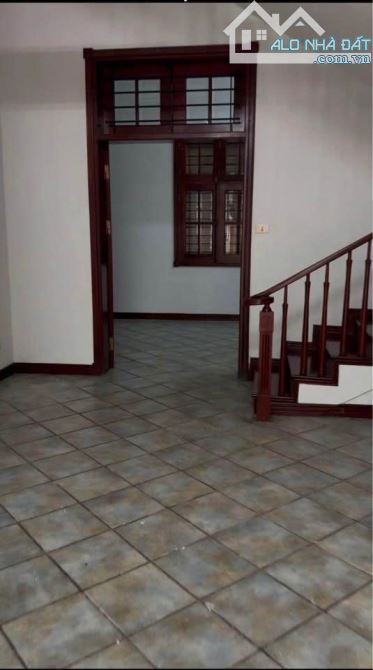 Cho thuê biệt thự BT1 KĐT Mỹ Đình, Nam Từ Liêm. DT 200m2, 4 tầng. Giá 35 triệu(thg) - 1