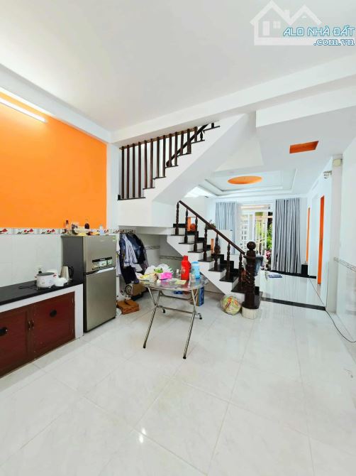 BÁN NHÀ PHỐ 2 TẦNG NHỈNH 4 TỶ – 54m² – ĐƯỜNG Ô TÔ – NGUYỄN DUY TRINH - 1