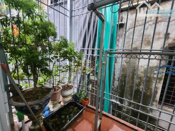 NGÕ QUỲNH , 50M² , MẢNH ĐẤT VÀNG CÒN SÓT LẠI , MẶT TIỀN 4,6M , SỔ VUÔNG A4 , 11 TỶ - 1