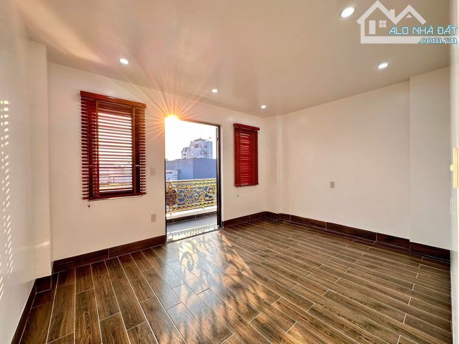 🌳Mở bán 5 căn ngõ 152 Hồ Sen xây mới 4 tầng độc lập - 56m2 - Giá từ 5,8 tỷ - ô tô vào nhà - 12