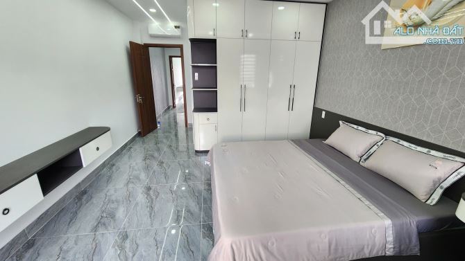 NHÀ PHỐ CAO CẤP – KDC MỚI THẠNH LỘC 37 (HẺM 39), P. AN PHÚ ĐÔNG, QUẬN 12 - 12