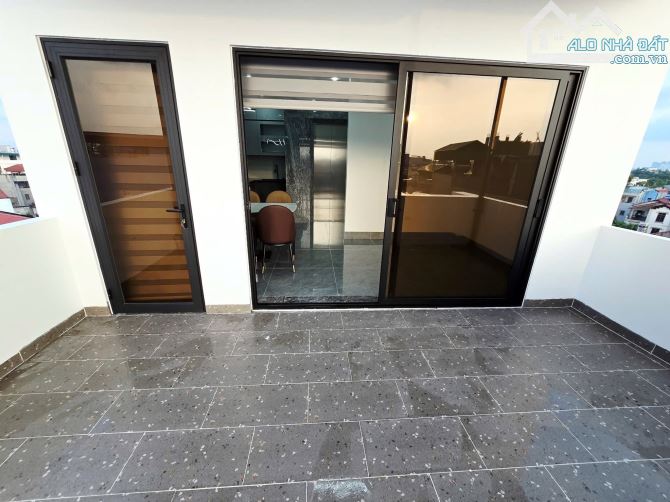 🏠 SIÊU PHẨM THẠCH BÀN – 45M², 6 TẦNG, 7 CHỖ VÀO NHÀ – 11,3 TỶ - 12