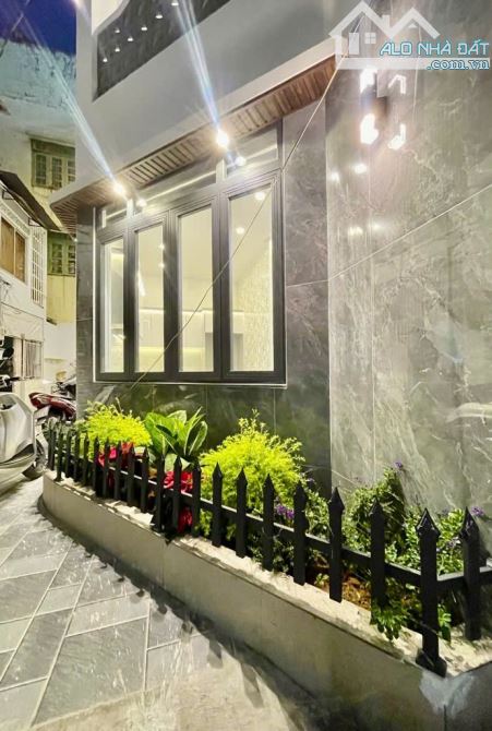 NHÀ MỚI GÓC 2 MẶT TIỀN THOÁNG MÁT. 6T4. (7X8) 55M2 NGUYỄN TƯ GIẢN GẦN PHAN HUY ÍCH, P12, G - 14