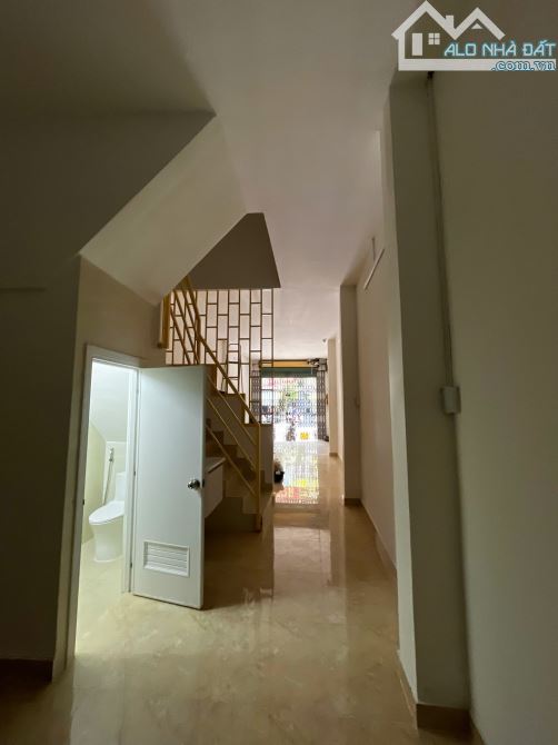 Bán Nhà Mặt Tiền Đường Huỳnh Mẫn Đạt, Phường 8, Quận 5, TP HCM - 18