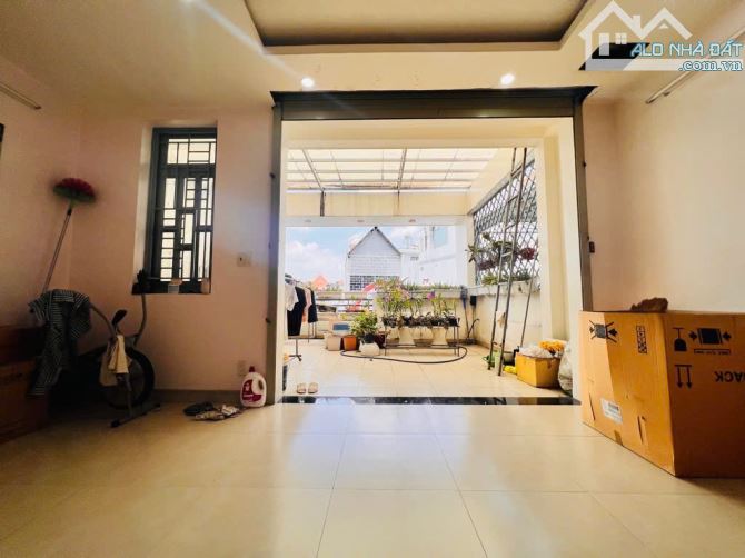 MTKD Tân Bình,gần Lê Văn Sỹ Phạm Văn Hai, 4 Tầng, 80m2, ngang 5.5m, TN 240tr/năm, 14.45 Tỷ - 2