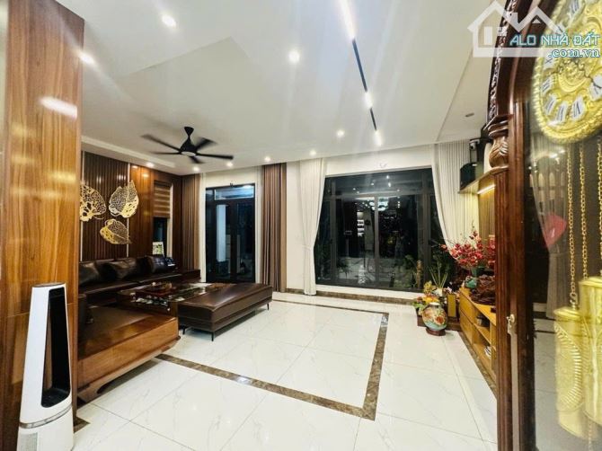 BT  2 MẶT TIỀN TÂY MỖ – VIEW VƯỜN HOA - SÂN VƯỜN – 200M² – 3 TẦNG – 40.8 TỶ (ĐTL404579 - 2