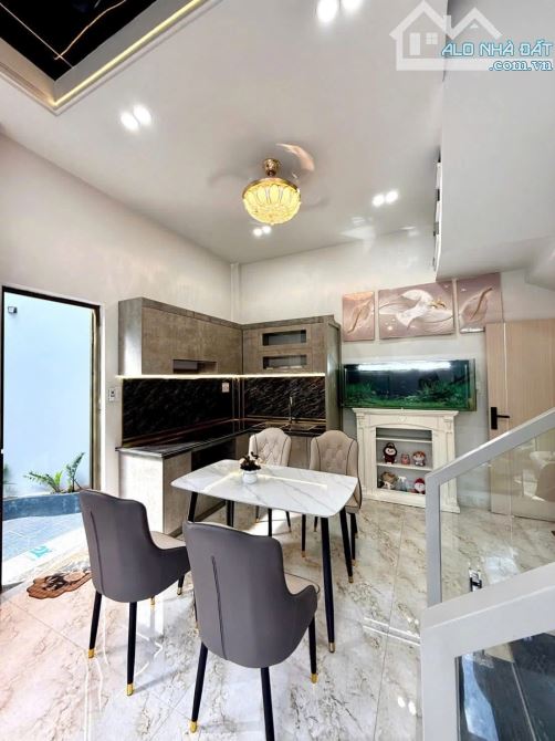 Bán nhà Lạch Tray, Hàng Kênh, Lê Chân . 3,7 tỷ , 4 tầng , 47m. - 2