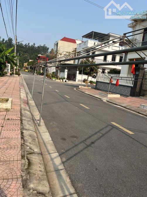 Bán lô đất tuyến 2 đường Thanh Niên, Ngọc Xuyên, Đồ Sơn . 170m2 ngang 8,5m quá đẹp - 2