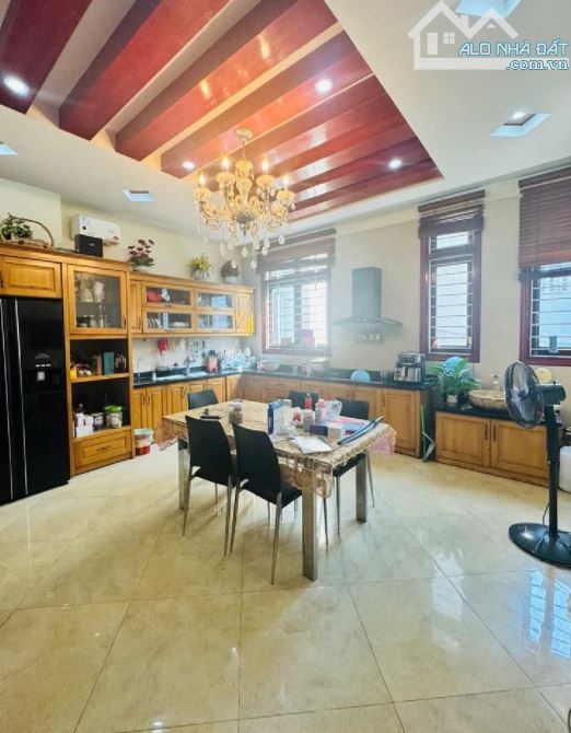 NHÀ ĐẸP XUÂN ĐỈNH 96m– NGÕ THÔNG -Ô TÔ TRÁNH –KINH DOANH- MẶT TIỀN RỘNG - 2