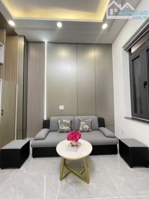 NHÀ LÔ GÓC 2 MẶT TIỀN THOÁNG NGUYỄN TƯ GIẢN, GÒ VẤP, 58M2, 3 LẦU, CHỈ 6.4 TỶ - 2
