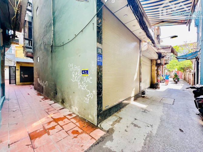 BÁN ĐẤT TẶNG NHÀ 4 TẦNG CỔ NHUẾ , 32M2-MT4M, LÔ GÓC 2 THOÁNG - 2