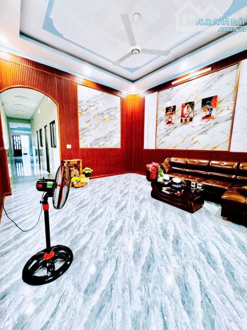 Bán nhà 157m cứng cáp gần công an phường Trảng Dài - 2