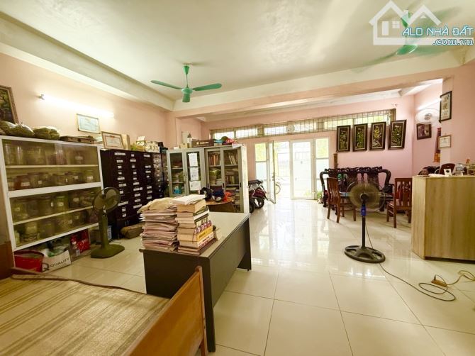 SIÊU PHẨM PHỐ TƯ ĐÌNH  BÁN ĐẤT TẶNG NHÀ  259M  42,9 TỶ   Mặt ngõ vỉa hè ô tô tránh  KD - 2