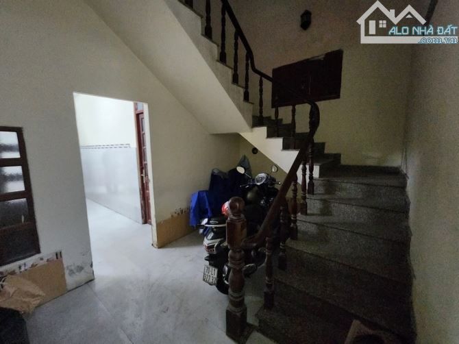 🤩HỜI TO🤩 CHDV TT Q7 - 91M2 - 3TẦNG - SHR HC- NHỈNH 7TỶ 😍🏯🏯🌆 - 2
