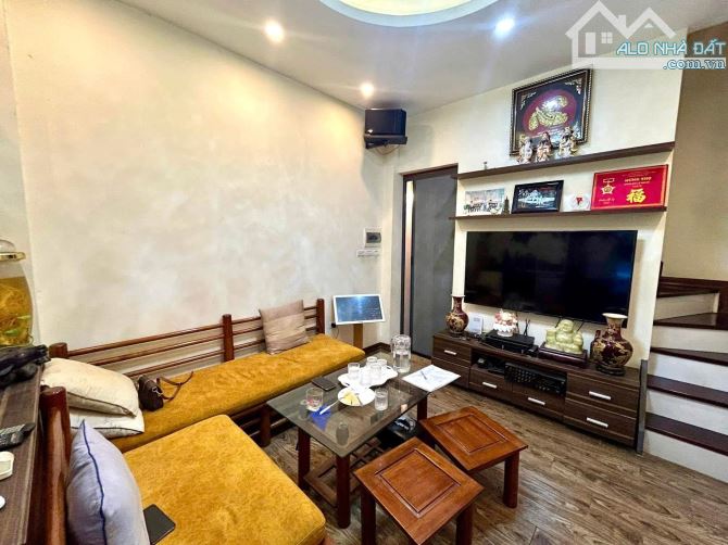 Bán nhà 5 tầng mặt phố Tạ Quang Bửu ôtô tránh kinh doanh giá 13.3 tỷ - 2