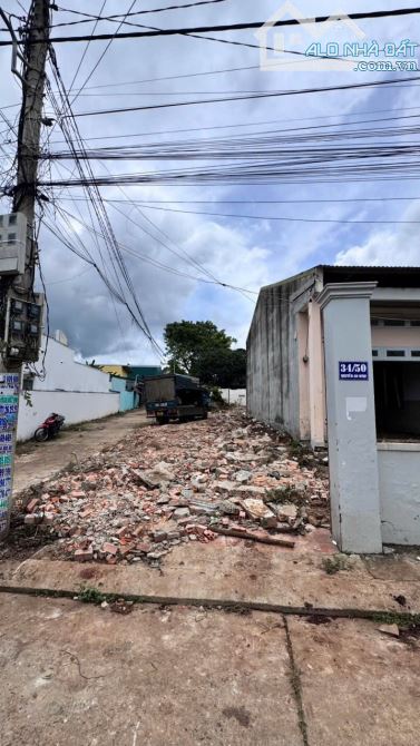 Đất đẹp góc 2 MT hẻm 34 Nguyễn An Ninh nở hậu xây nhà bao đẹp! - 1