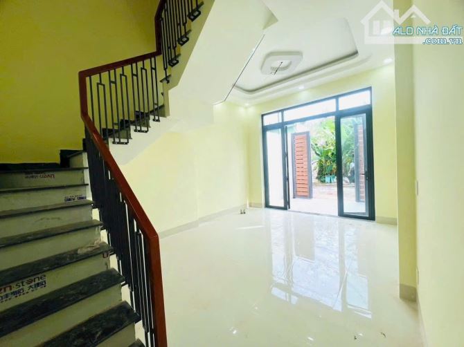 Chủ gửi bán nhà bán 3 tầng mới xây khu nam khang TP thủ đức,dt 56m giá 5ty850 - 2