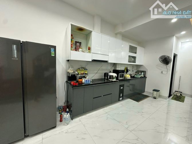 Bán nhà 03 tầng mặt tiền kinh doanh Đặng Huy Trứ, phường Phước Vĩnh, Tp.Huế giá rẻ chỉ 5,x - 2