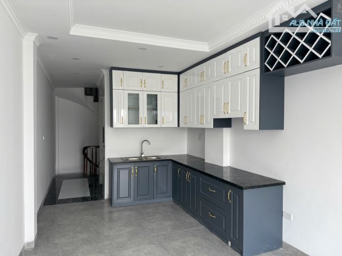 Tứ Hiệp 6 tầng thang máy Ô tô tránh 32m2 CHỈ 7,3 tỷ - 2