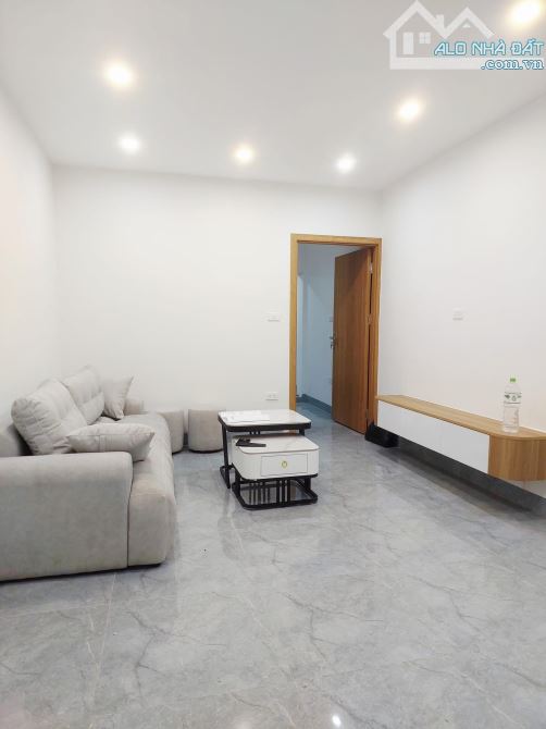 CĂN HỘ TẬP THỂ TẦNG 3-THỔ QUAN-ĐỐNG ĐA SỔ TO-GIÁ TỐT - 2