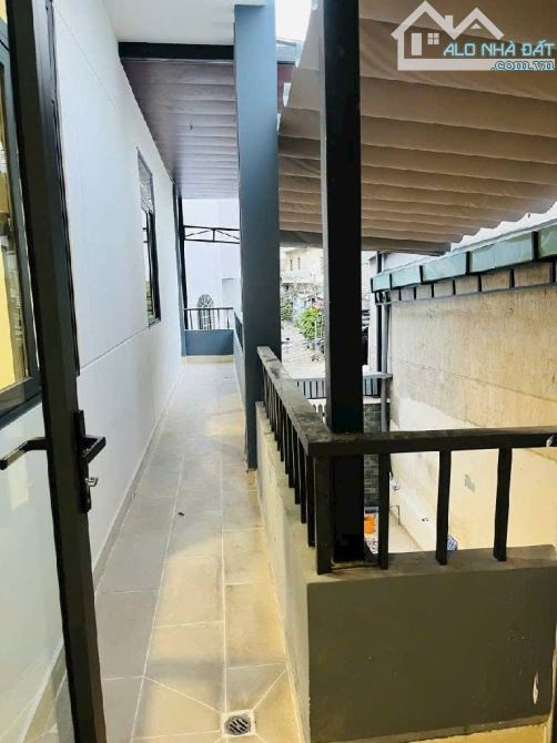 QUẬN 7: ĐƯỜNG 5M -  NGUYỄN VĂN QUỲ , - 2