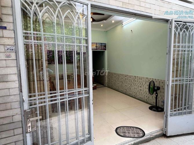 Cho thuê nhà nguyên căn đường Trường Chinh phường 14 Tân Bình 2PN giá 9 triệu - 2