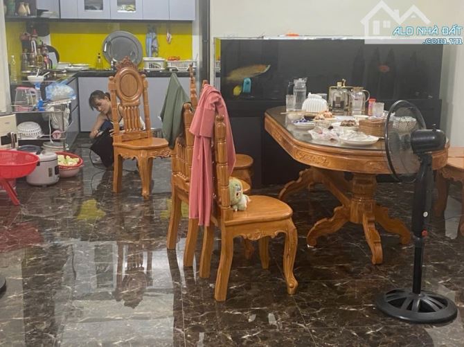 Bán nhà Đền Lừ, 48m2, đường thông, ô tô đỗ cửa. Nhà đẹp ở ngay - 2
