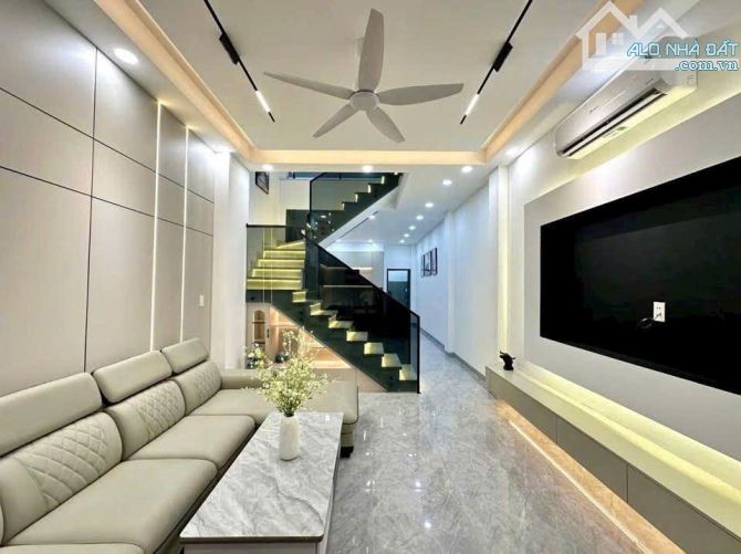 Chủ Ngộp hạ giá 200tr bán nhà  gần Đồng Khởi - cây xăng Đức Hưng - 2