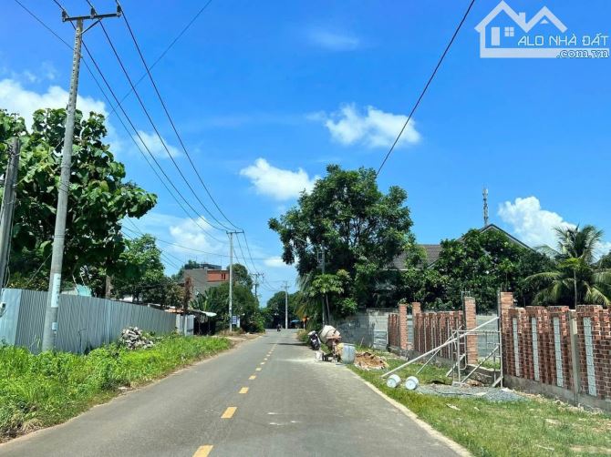 HÀNG NGỘP ĐANG KẸT TIỀN MUỐN BÁN GẤP LÔ ĐẤT 258M2 PHƯỚC HỘI ĐẤT ĐỎ, LONG ĐẤT - 2