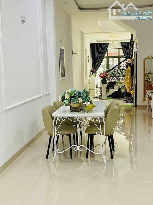 NHÀ 3 TẦNG, MT ĐƯỜNG TRỊNH PHONG, 92M2, NGANG 3,7M, GIÁ 13,5 TỶ. CN9.9 - 2
