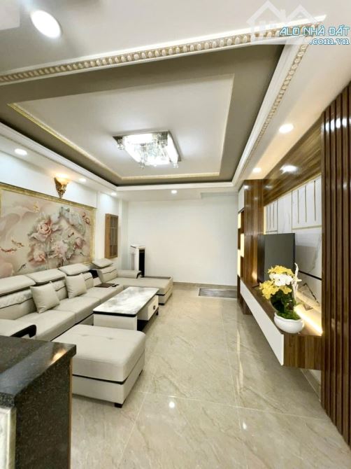 Khu đồng bộ - Phạm Văn Chiêu - Hẻm 12m Thông - 5 tầng - 5PN - 8 tỷ hơn - 2