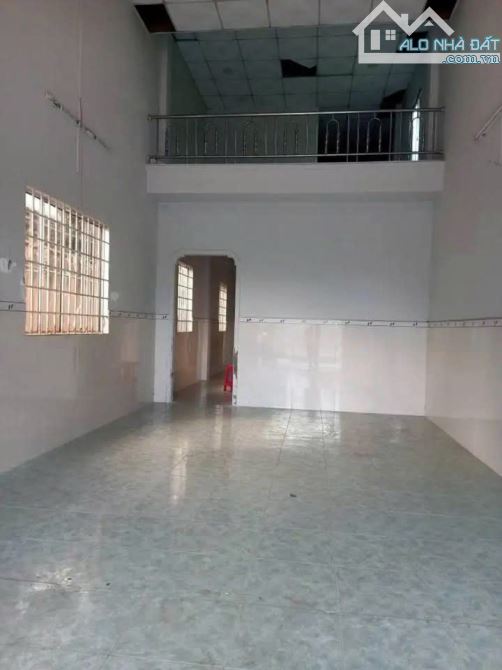 Căn nhà nát , bán xác + đất giá 650 triệu sang tên. Đất ở, thổ cư ngay Tân An Hội Củ CHi - 2