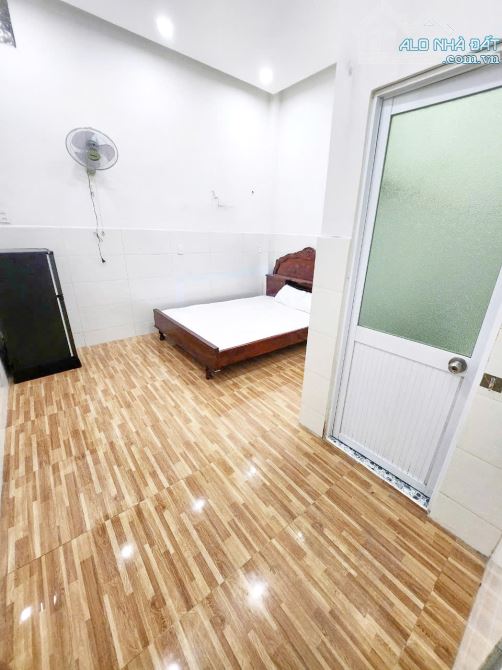 Bán nhà hẻm xe hơi 3 lầu Quận 8 đường Dương Bá Trạc P.1 - 2