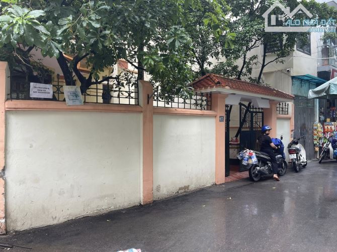 BÁN BIỆT THỰ 4 TẦNG NGÕ Ô TÔ TRÁNH ĐƯỜNG XUÂN THỦY, DT 160M, MT 10,5M, GIÁ 39 TỶ. - 2
