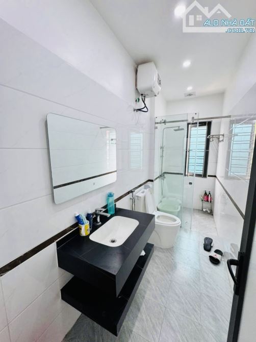 🏡 Bán nhà 4 tầng Vĩnh Lưu, Phương Lưu, Hải An 41m giá nhỉnh 4 tỷ ô tô đỗ cửa vào nhà - 2