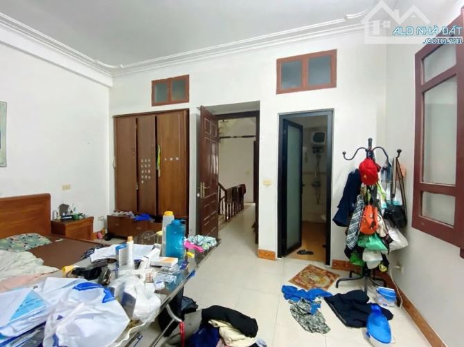 Bán gấp nhà dân xây chắc chắn Thạch Bàn Long Biên 63m2 MT 5m nhỉnh 10 tỷ lô góc, gara ô tô - 2