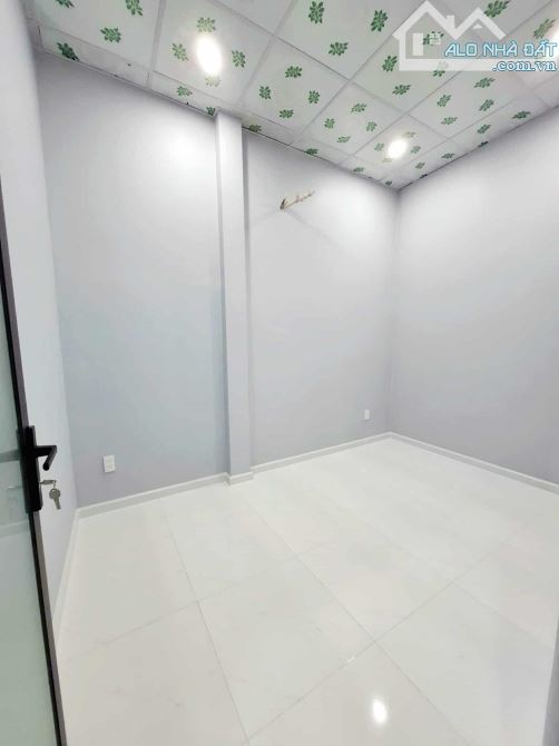 Nhà Thoại Ngọc Hầu_ Phú  Thạnh, Tân Phú. Dt 48m2 (4m x 12m). 2 tầng BTCT. Giá 4.9 tỷ. - 2