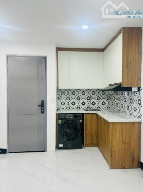 Khu vực hiếm nhà bán,khách thuê phòng cực nhiều Kim Mã Thượng 100m2, 26 phòng đôi khép kín - 2