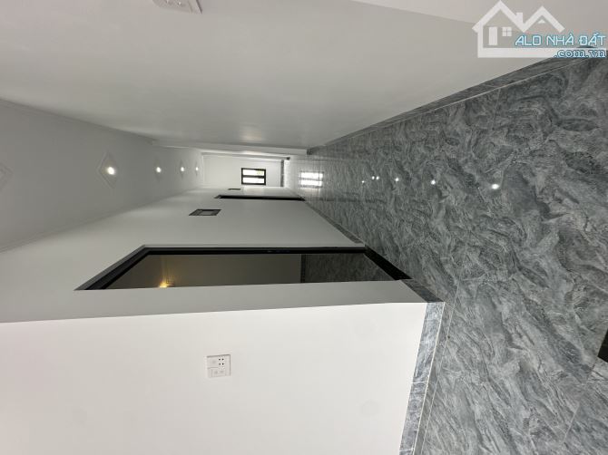 Bán nhà 1 lầu 1 trệt sau lưng CA Phường Tân Triều . - 2