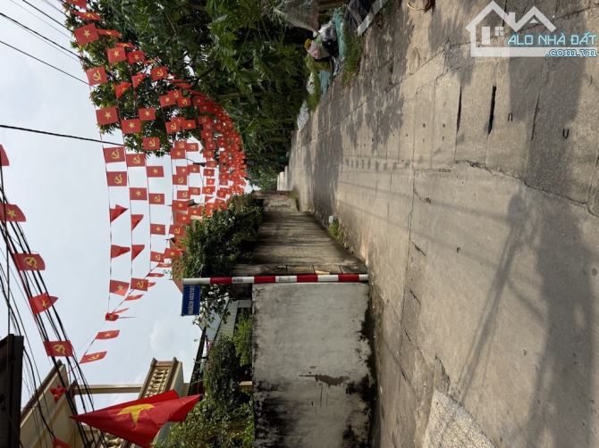 Bán 50m2 đất Đặng Xá, ngõ nông, gần đường ô tô tránh - 2