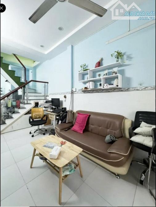 🌟 BÁN NHÀ ĐẤT THÁNH – P.6, TÂN BÌNH – 36M² – 2 TẦNG – NGAY CÔNG VIÊN LÊ THỊ RIÊNG- 5,5 TỶ - 2
