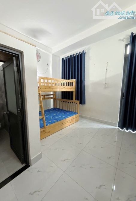 Nhà 2 tầng hẻm xe hơi tránh thông tứ tung đường Hoà Bình, Tân Phú. - 2