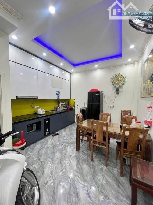 Siêu Phẩm Trần Cung Ô Tô Đỗ 50m, 5 Tầng , Phân Lô, 3 Thoáng , Ngõ Rộng 3m5, Sát Phố - 2