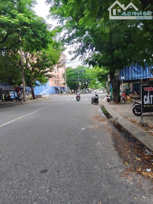 BÁN NHÀ 3 TẦNG 135m2 - MẶT TIỀN LÝ NHẬT QUANG – SƠN TRÀ – GẦN CÔNG VIÊN - GIÁ CHỈ 1X TỶ - 2